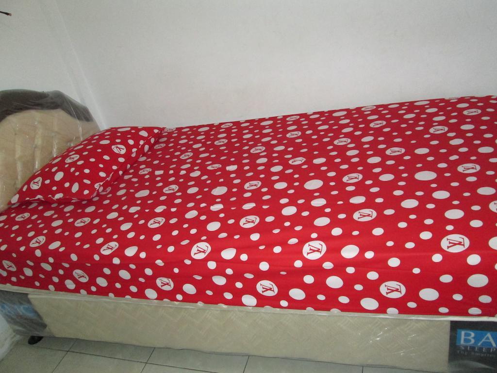 Sentosa76 Guest House Balikpapan  Quarto foto